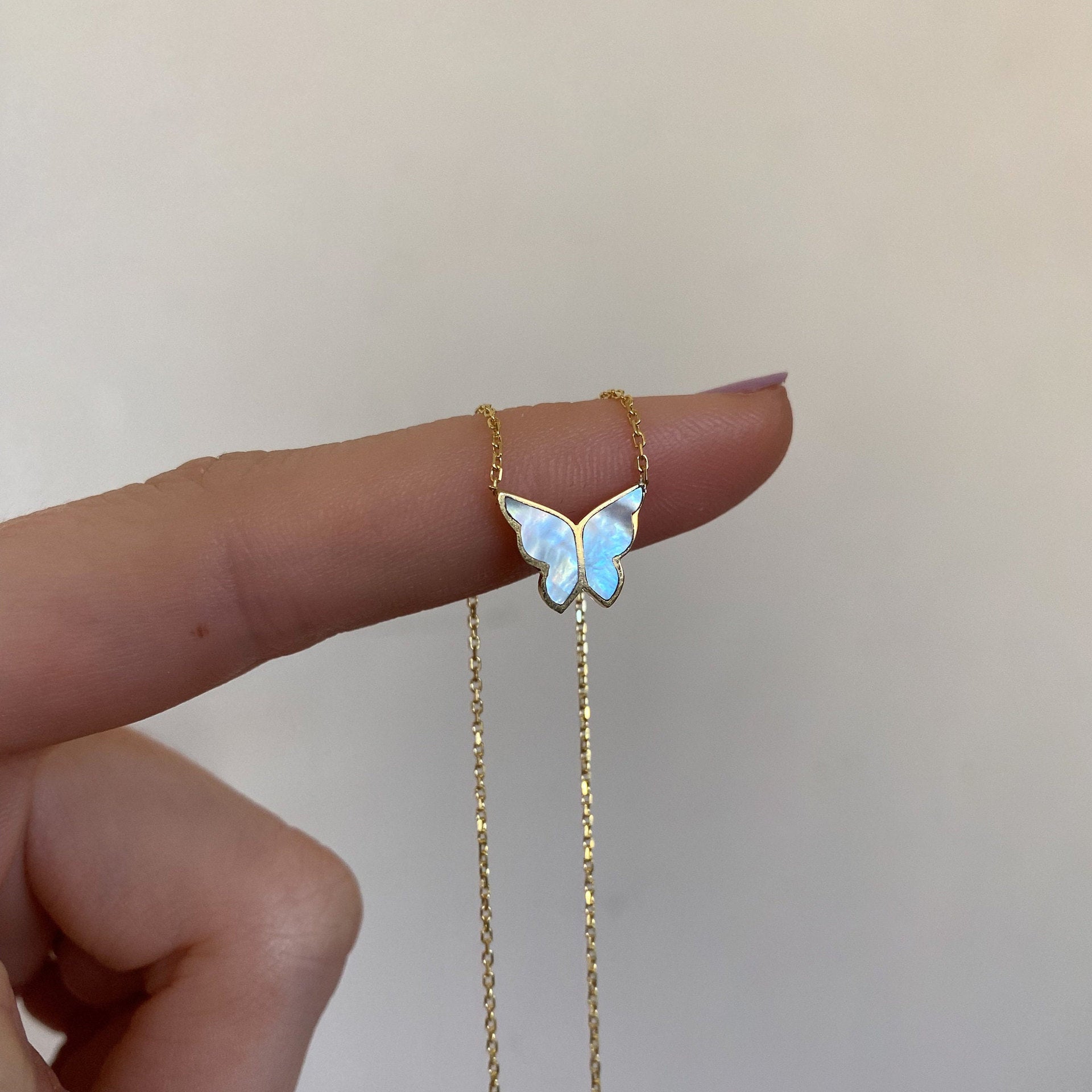 Wholesale Handmade Natural Abalone Shell Titanium Steel 18K Gold Plated Butterfly Clavicle Chain Necklace