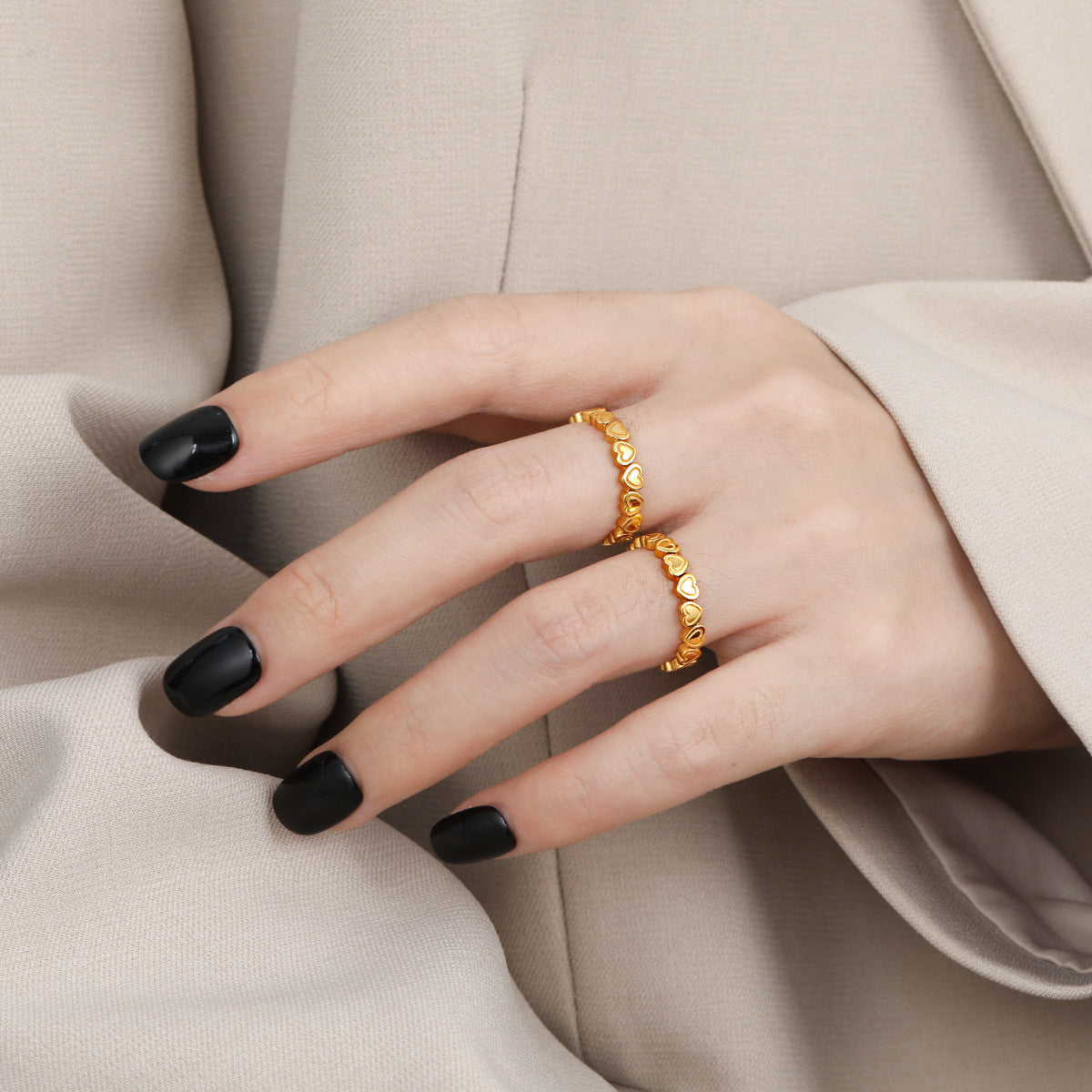 Wholesale heart-shaped titanium steel index finger ring