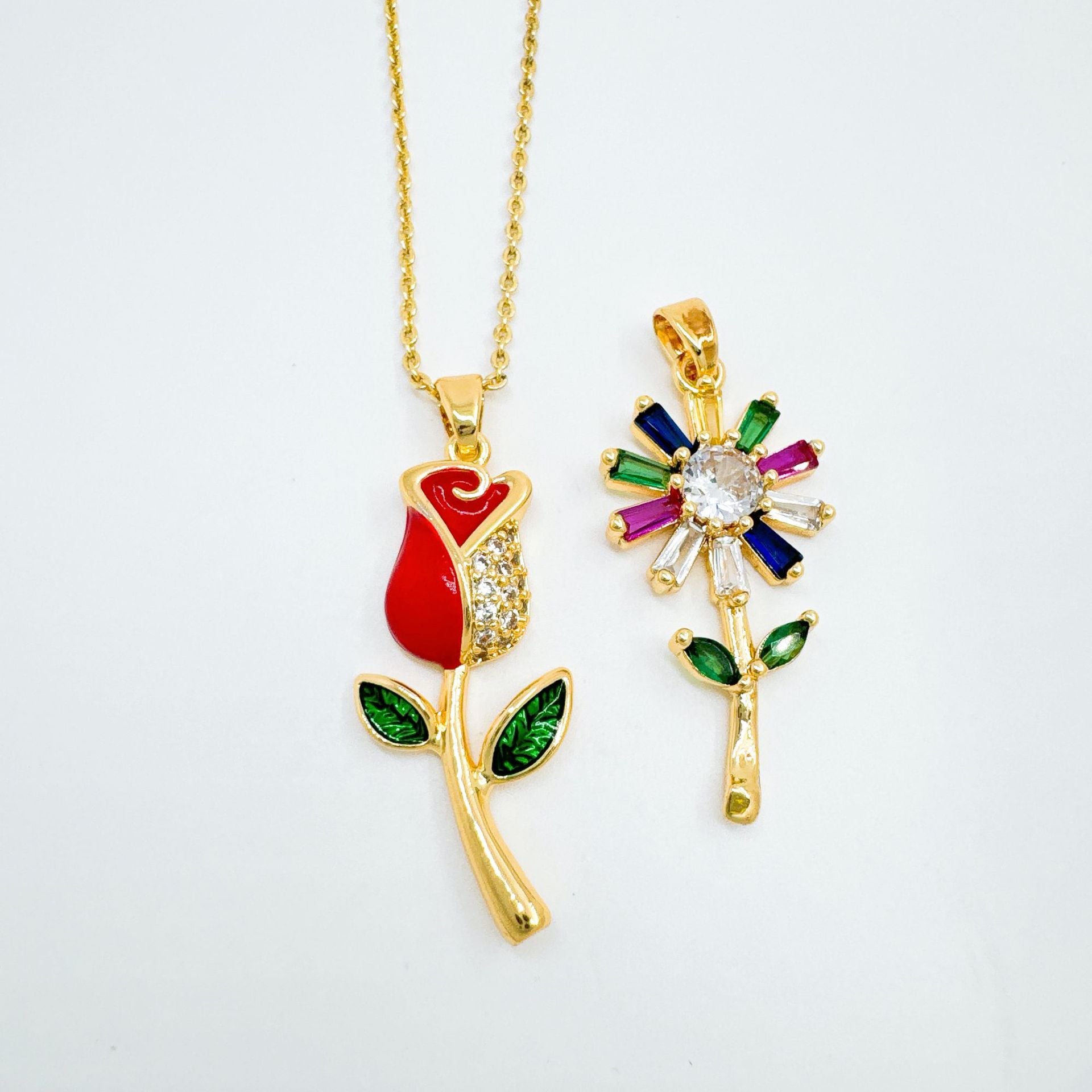Wholesale Trendy Sweet-Cool Style Rose Flower Pendant Necklace Gold Plated Copper with CZ Jewelry Accessory