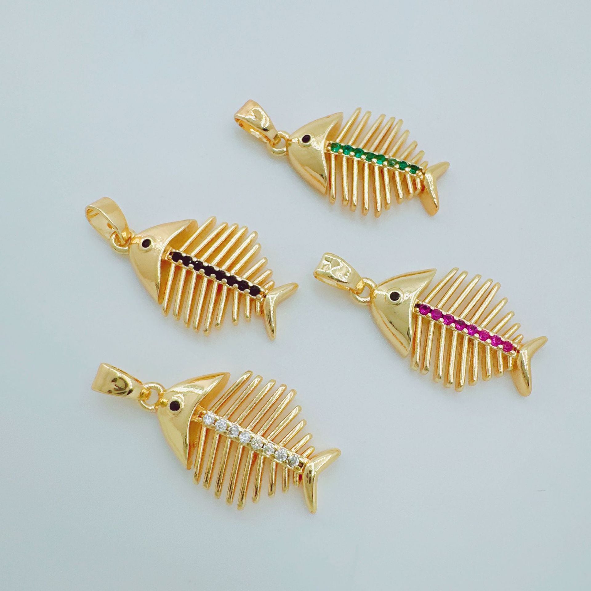 Wholesale Chic Fish Bone Design Pendant Gold Plated Copper Zircon Jewelry Accessory for DIY or Boutique Resale