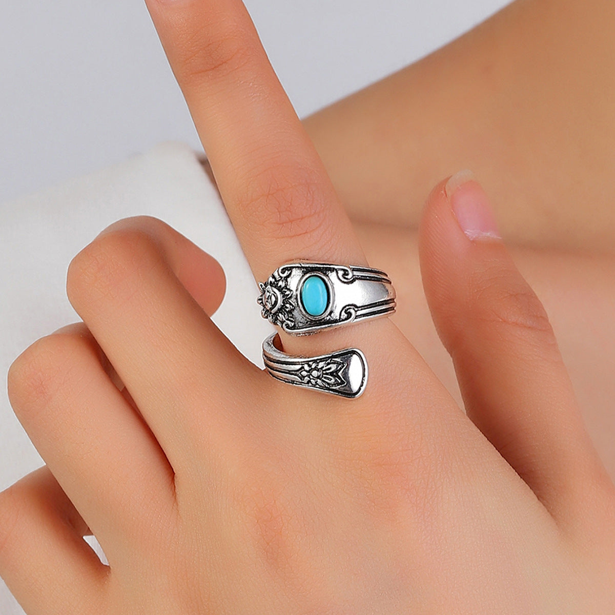 Wholesale Vintage Turquoise Flower Punk Open Ring,  Adjustable Unisex Alloy Jewelry,  Chic Boutique Resale Accessory