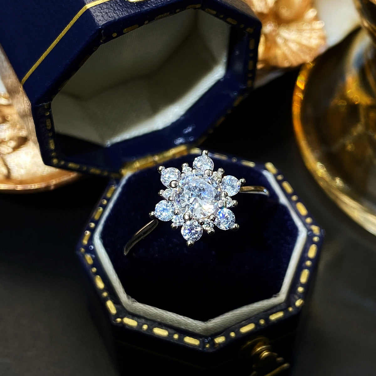 Wholesale Diamond-embedded snowflake S925 sterling silver ring