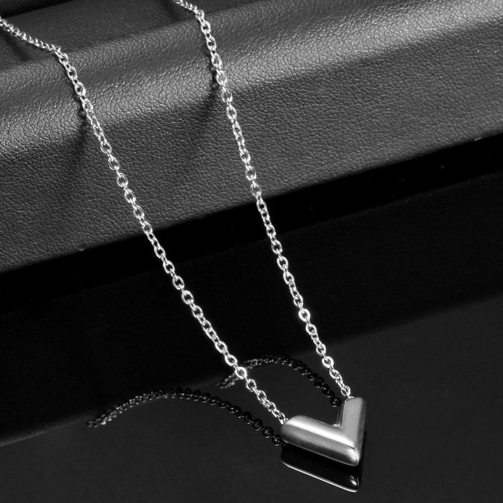 Wholesale V-shaped titanium steel necklace