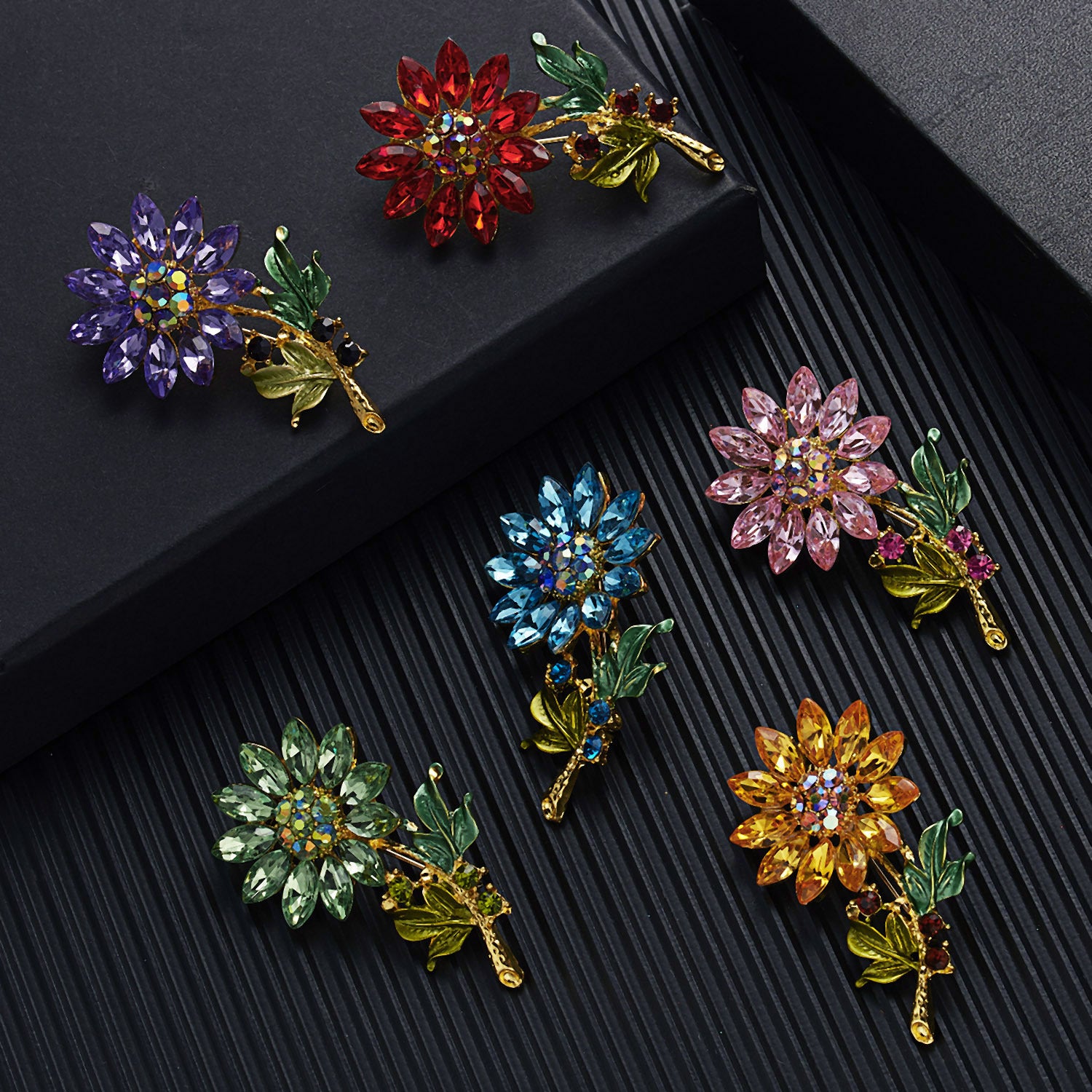 Wholesale sunflower rhinestone flower plant brooch