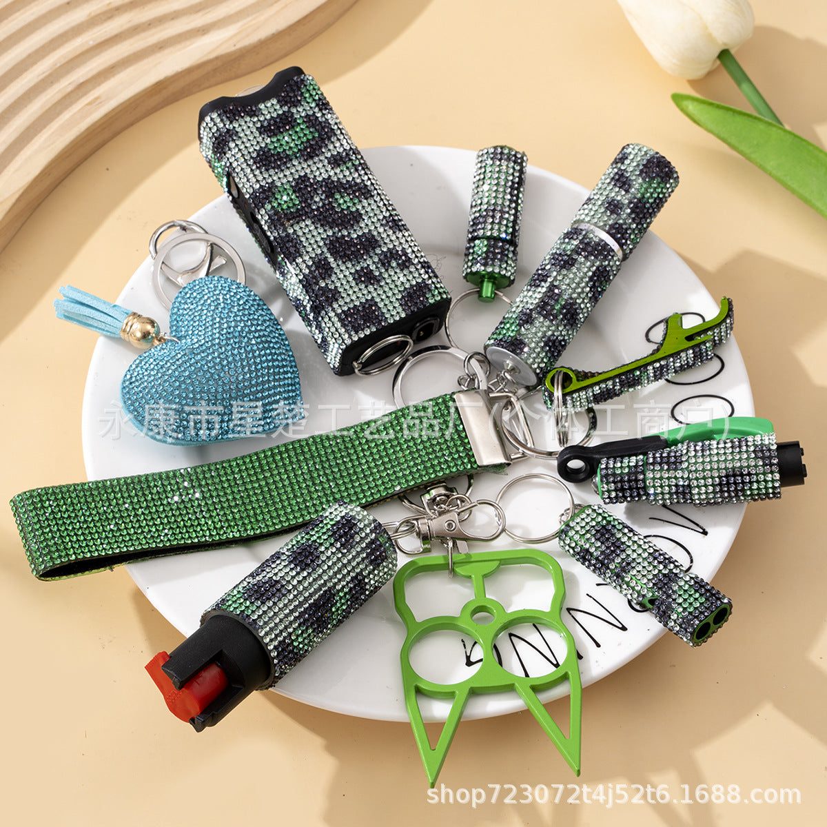 Wholesale Outdoor DIY Keychain 11-piece Set Jewelry Accessories Bottle Convenient Keychain Pendant ACCVIP-KC-ZhiYa020