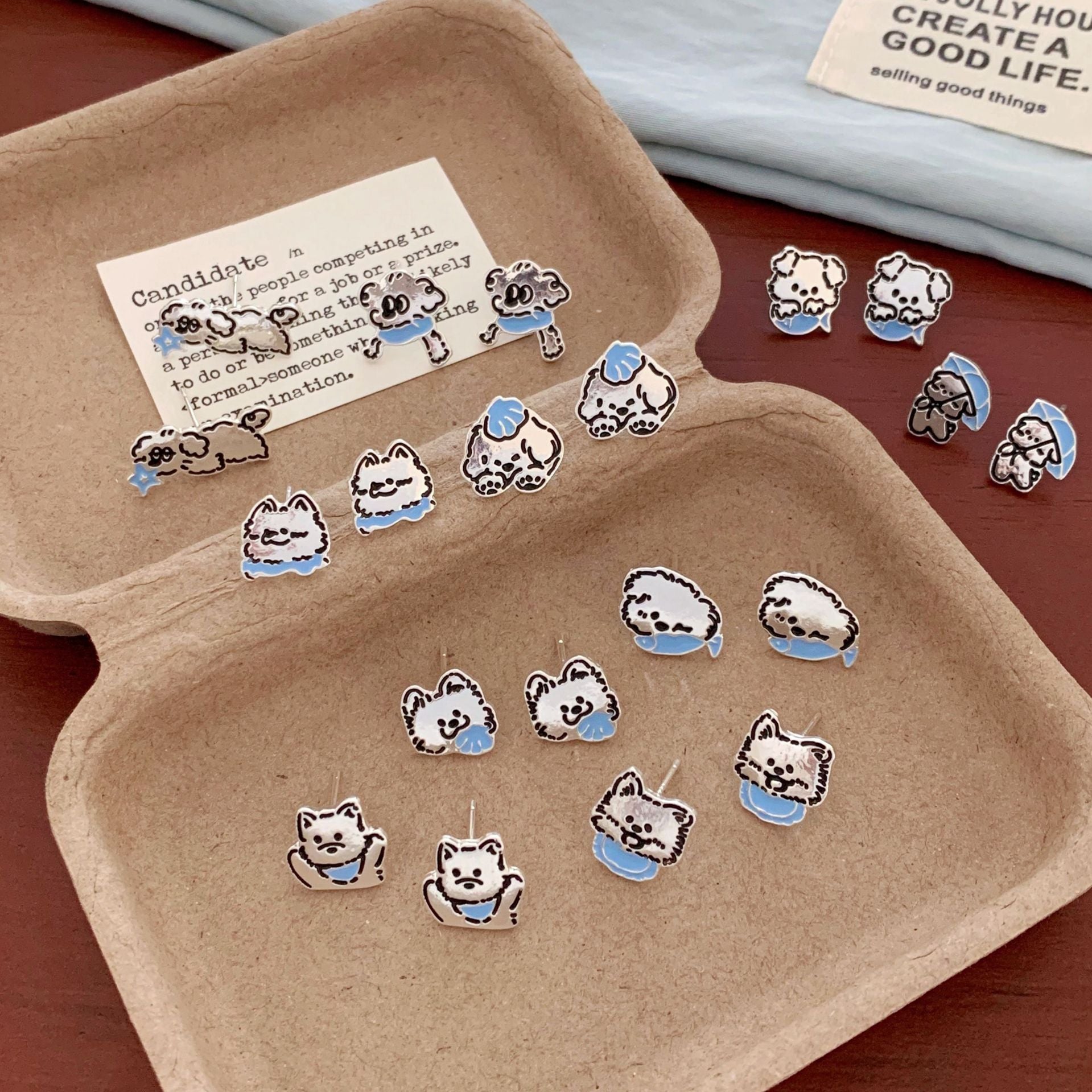 Wholesale Line graffiti blue dog earrings  silver needle cartoon cute small exquisite design earrings