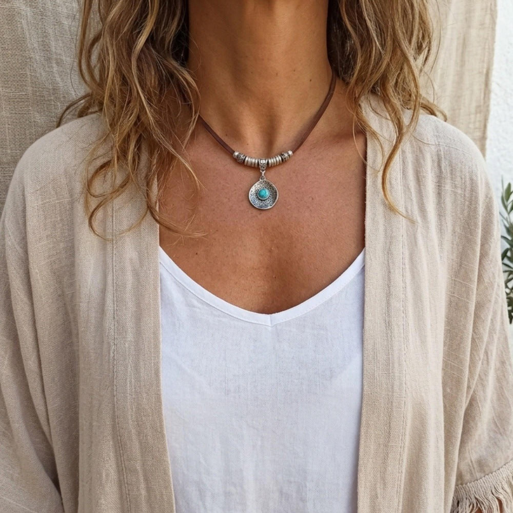Wholesale Bohemian Antique Silver Pendant Necklace With Leather Rope Chain Fashion Jewelry Accessory For Boutique Resale
