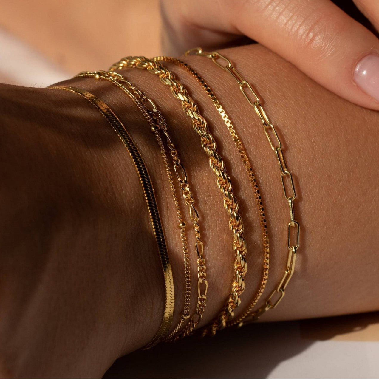 Wholesale Stainless Steel Variety of Cross Chain Thin Chain Jewelry Accessories Bracelet