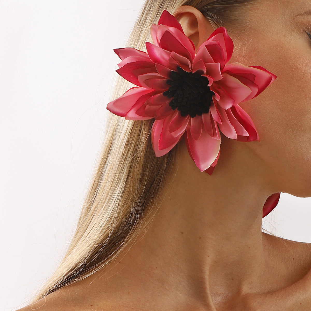 Wholesale Exaggerated Multi-Layered Colorfulful Flowers Casual Style Necklace