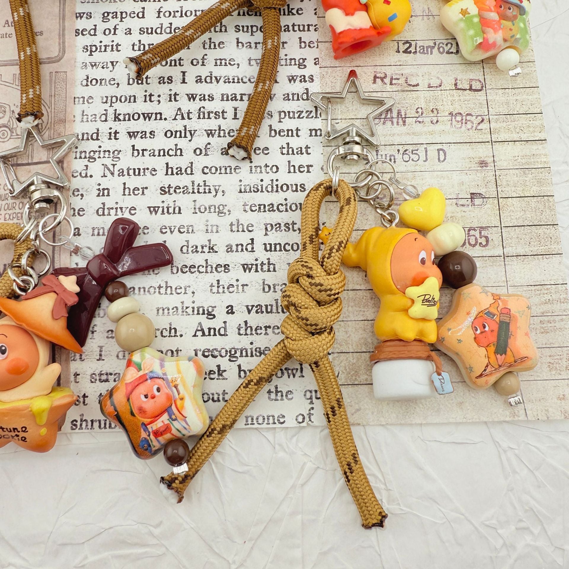 Wholesale  Star Man Cute  Pendant Keychain