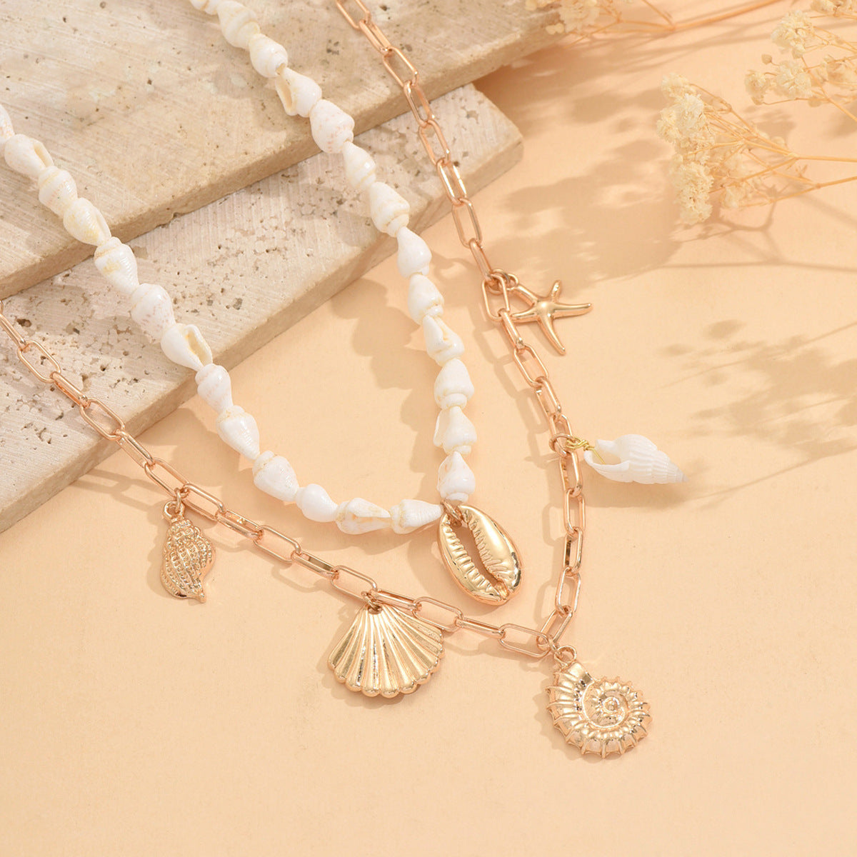 Wholesale seashell pendant  layered clavicle chain necklace.