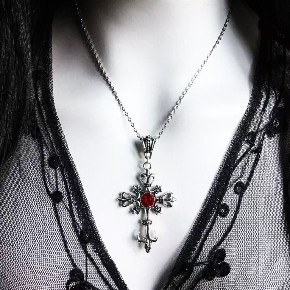 Wholesale Gothic Cross Pendant Necklace Zinc Alloy Electroplating Fashion Accessory Gift