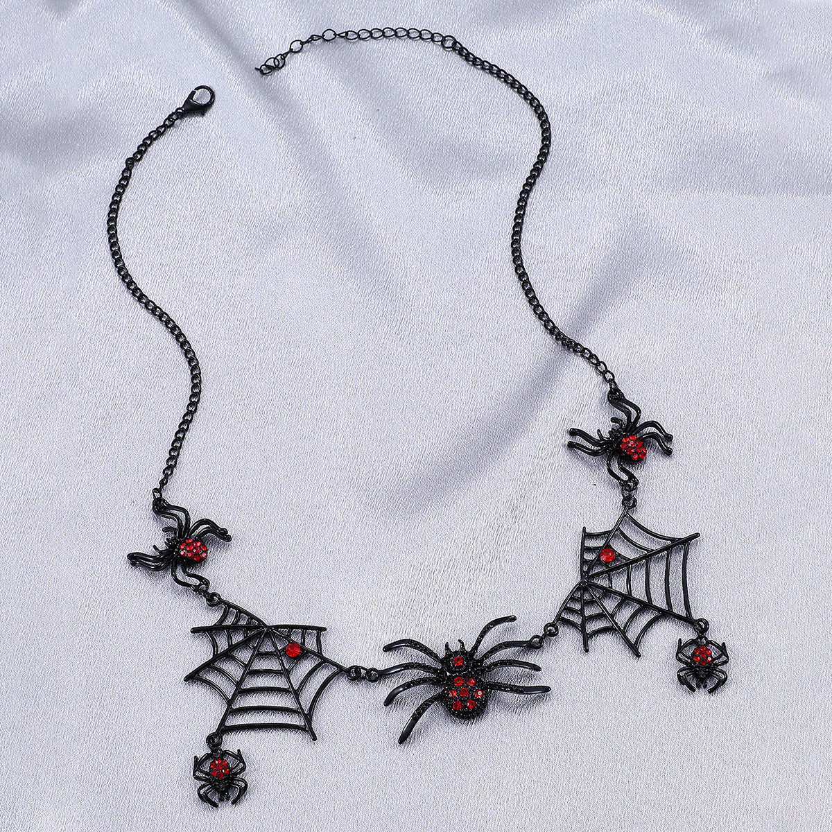 Wholesale   retro Gothic exaggerated black   necklace