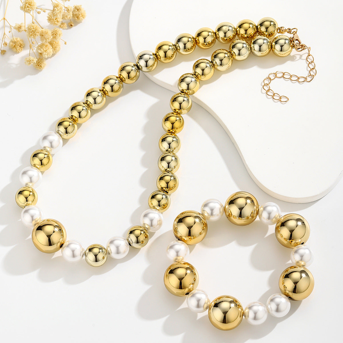 Wholesale Exaggerated Punk Style Round Imitation Pearl Choker Necklace Fashion Jewelry Accessory For Boutique Resale