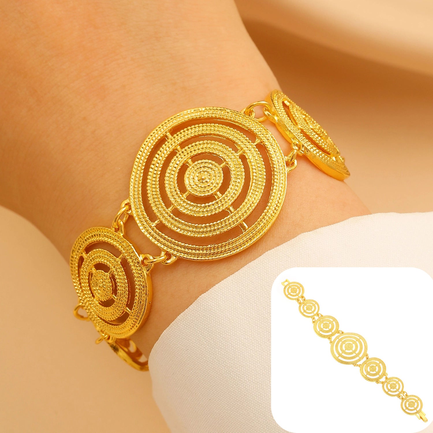 Wholesale Retro Middle Eastern Ethnic Style Layered Necklace And Bracelet Set Gold Tone Alloy Jewelry Accessory For Boutique Resale