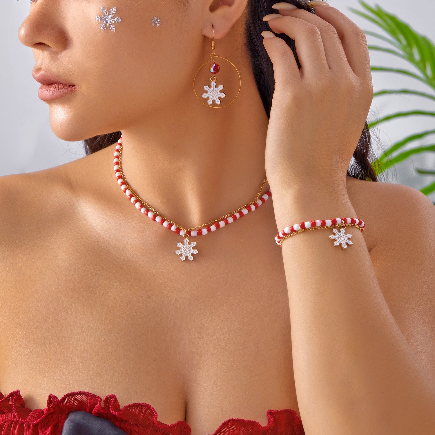 Wholesale Cartoon Christmas Beaded Necklace Bracelet Set