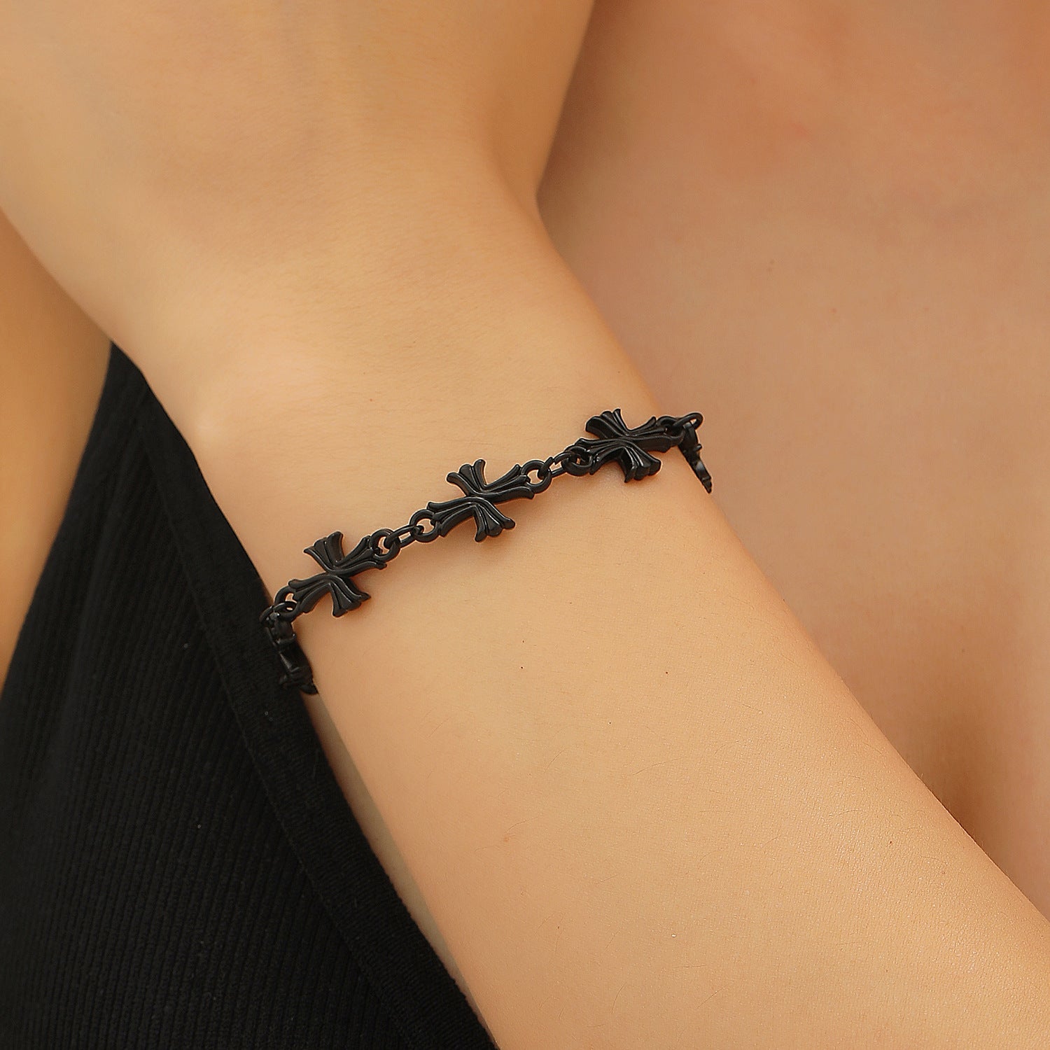 Wholesale European and American Cross-Border Gothic Cross Men' s Alloy Bracelet Retro Dark Style Versatile Necklace Set Jewelry for Women