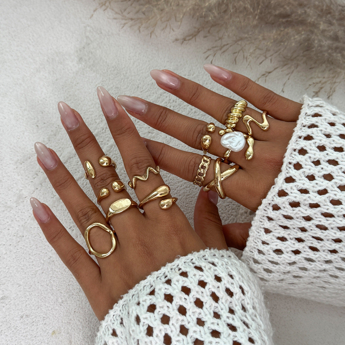 Wholesale Glossy Water Drop Hug Ring Set