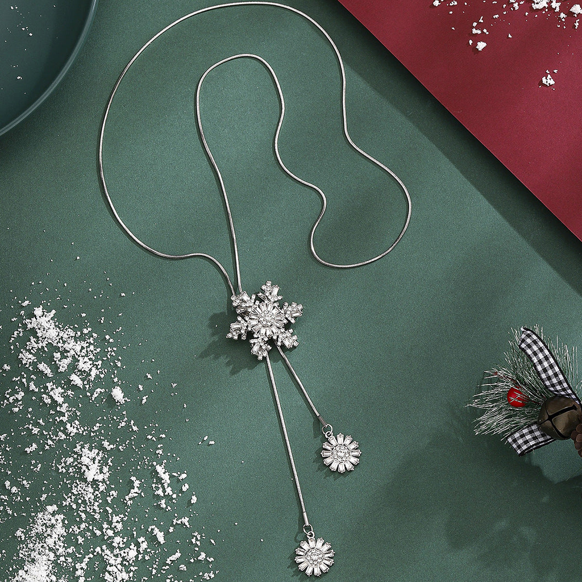 Wholesale Christmas Snowflake Alloy Zircon Necklace