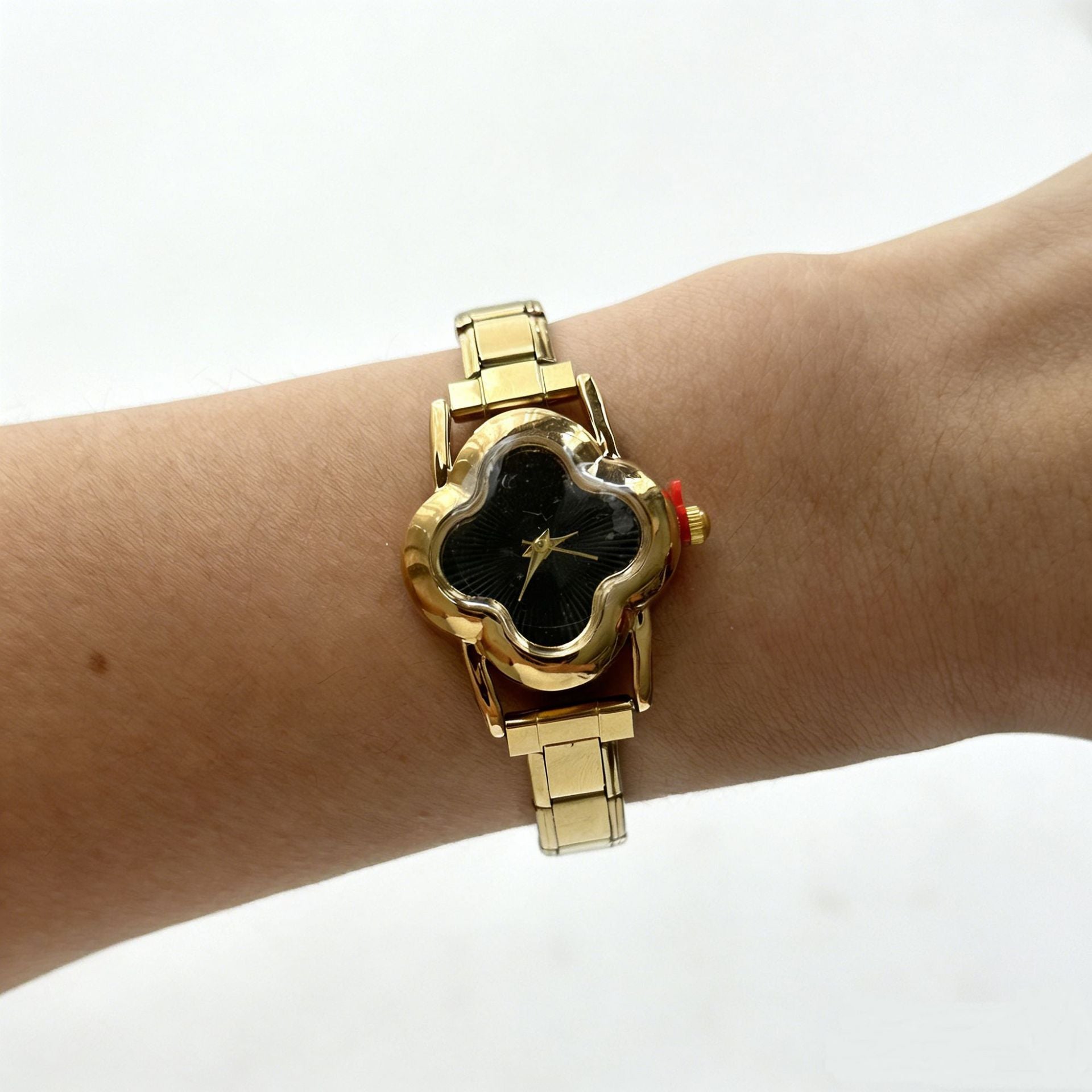Wholesale Four-Leaf Clover Modular Women' s Watch with Detachable Steel Band,  DIY Fashion Accessory for Parties and Gifts