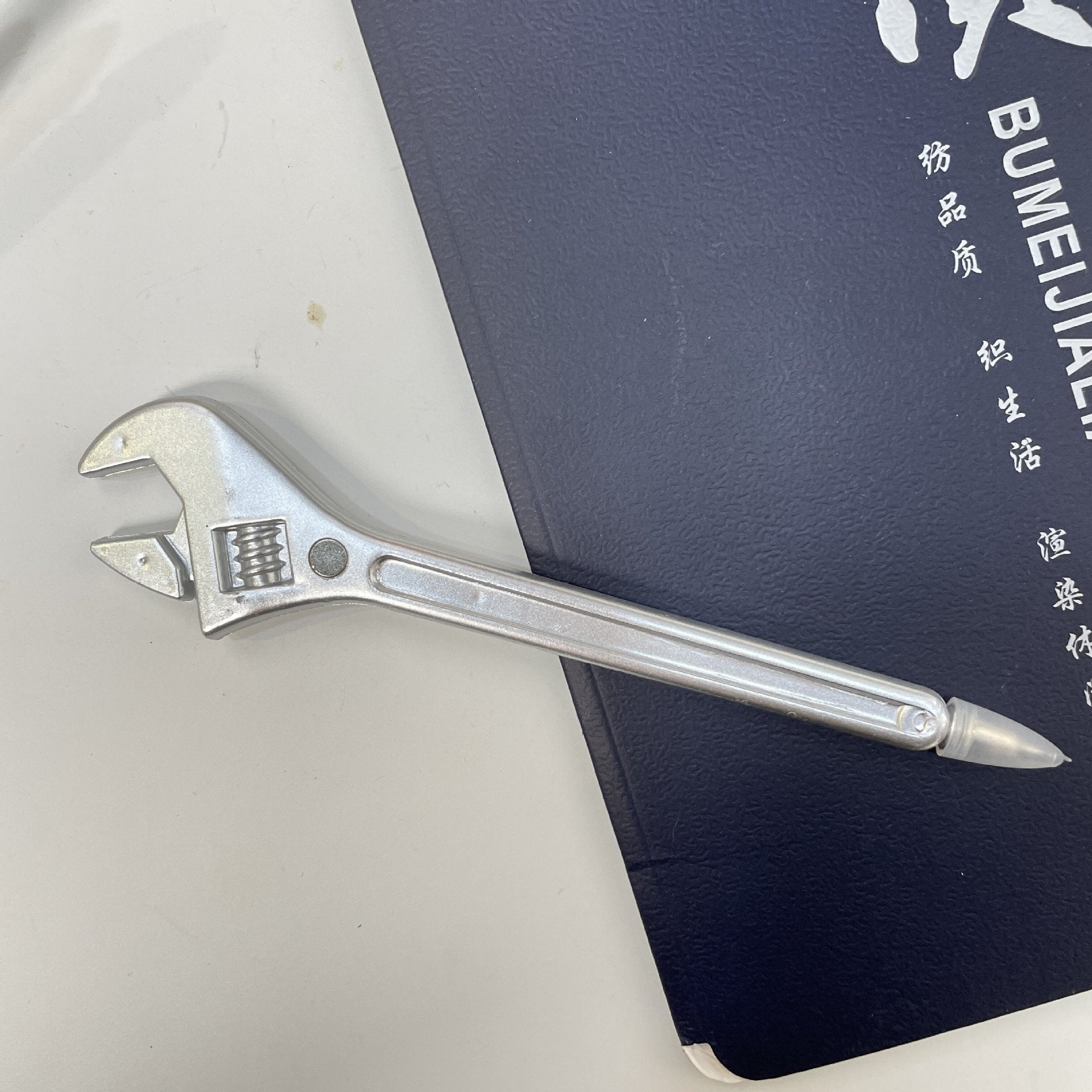 Wholesale Creative funny design tool ballpoint pen