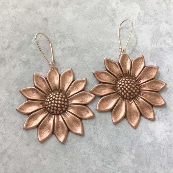 Wholesale Retro Ancient Silver Sunflower Earrings - Trendy Literary Design Fashion Jewelry Accessory Gift for Resale