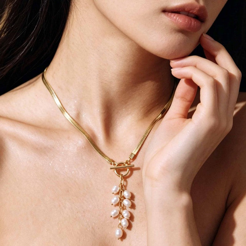 Wholesale French Chic Gold Snake Chain Necklace Zinc Alloy With Imitation Pearl Tassel Fashion Accessory