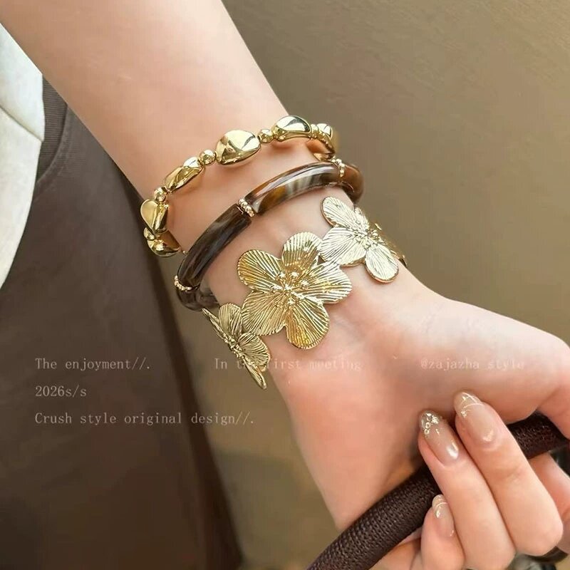Wholesale Vintage Flower Beaded Bracelet Set For Women Gold Plated Alloy Retro Stackable Jewelry Everyday Wear Gift