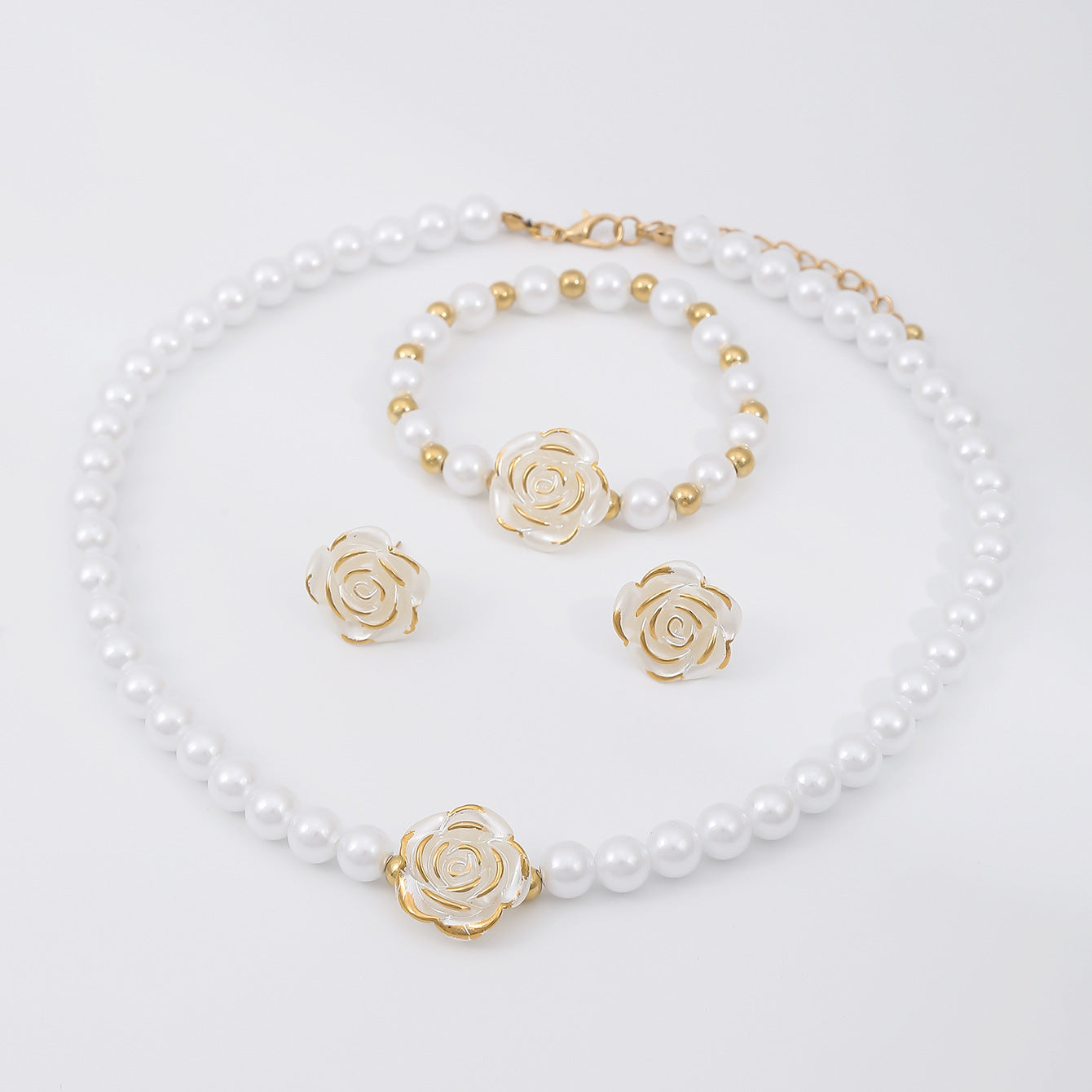 Wholesale Flower Shape Resin Jewelry Set Necklace Earrings Bracelet With Pearl Accent Trendy Fashion Accessory For Women Boutique Resale
