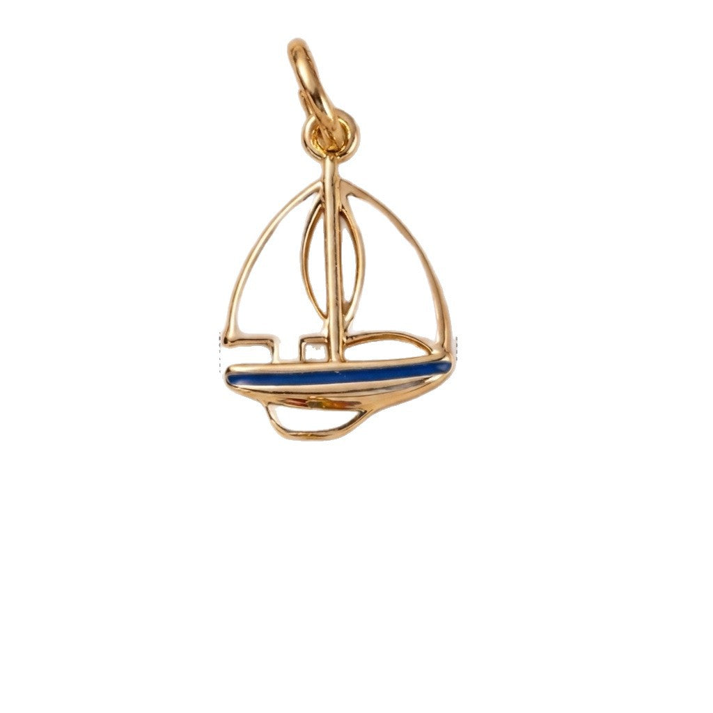 Wholesale Electroplated Copper Compass Pendant Travel Motif Fashion Accessory For Boutique Resale