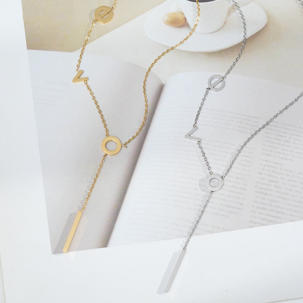 Wholesale Titanium Steel Love Letter Pendant Necklace,  Simple Clavicle Chain Fashion Accessory for Resale