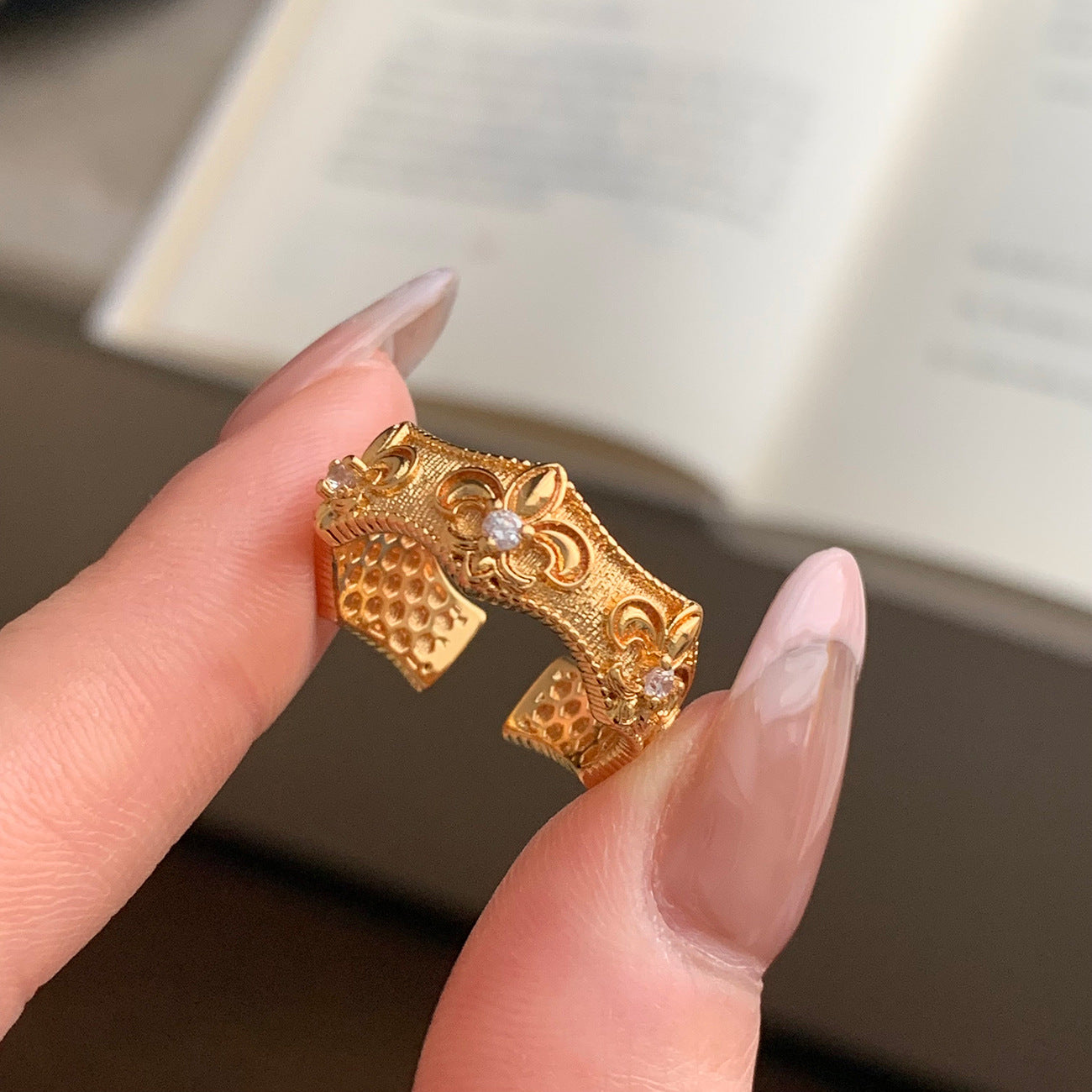 Wholesale Italian Brushed Cut Out Iris Flower Ring