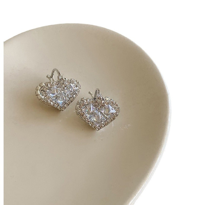 Wholesale  all-match lovely ear buckle temperament unique earrings