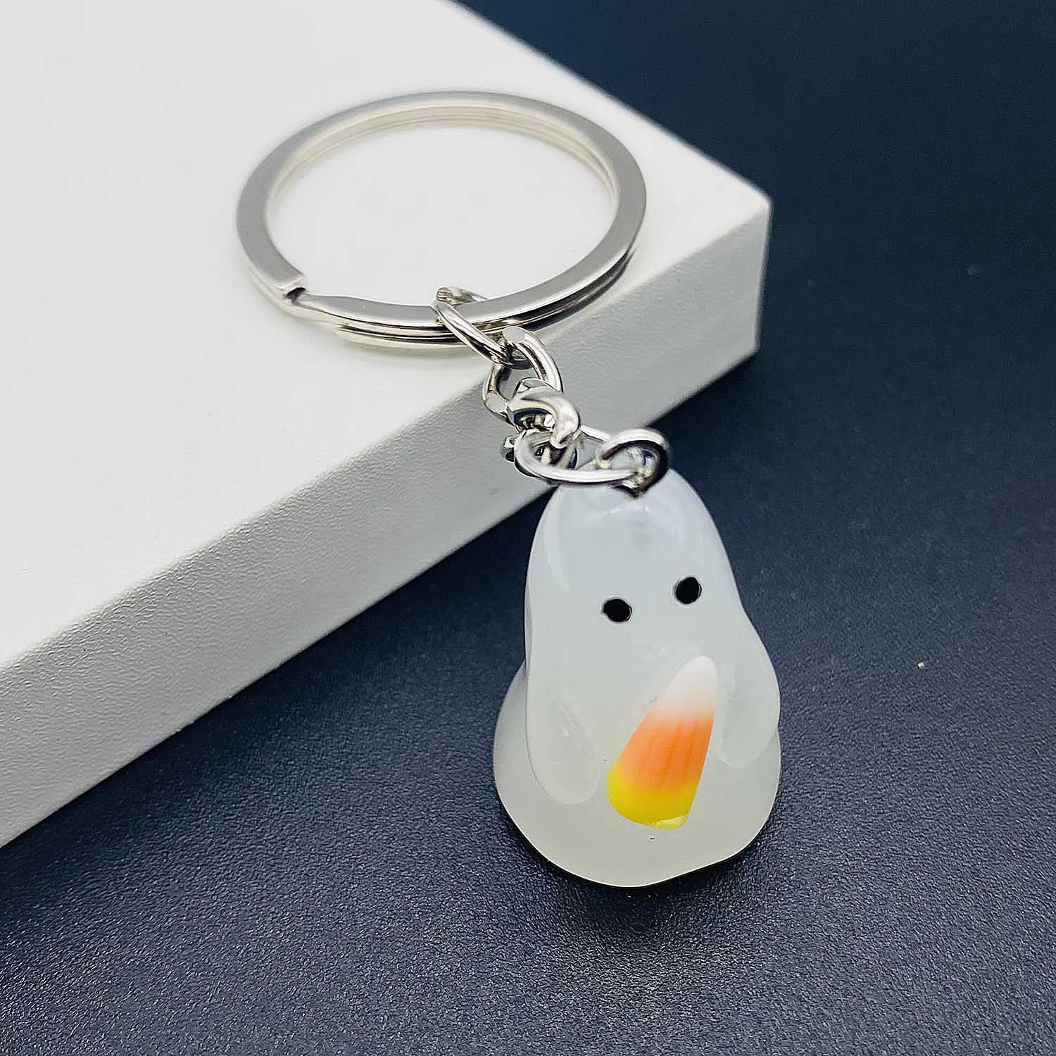 Wholesale Decorative  Ghost Resin Keychain Glow-in-the-Dark 3D Backpack Charm