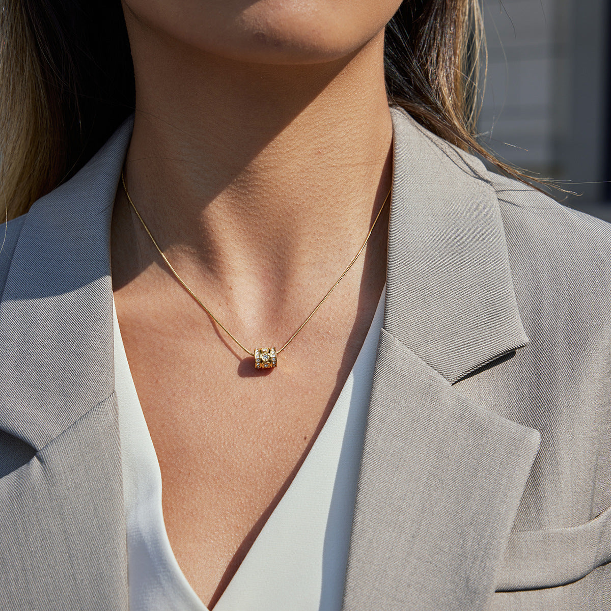 Wholesale Stainless steel zircon pendant necklace
