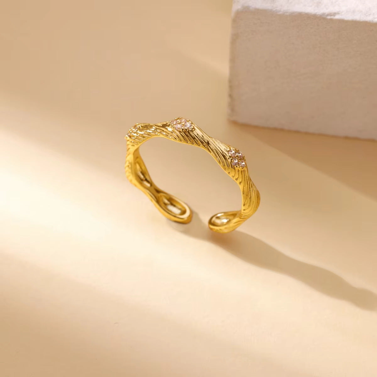 Wholesale Stainless steel zircon adjustable heart flower and butterfly ring