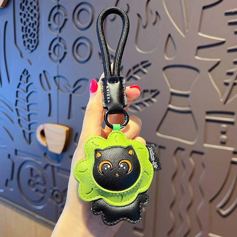 Wholesale Boutique Leather Animal Keychain Cute Pendant For Car Keys Backpack Bag Charm