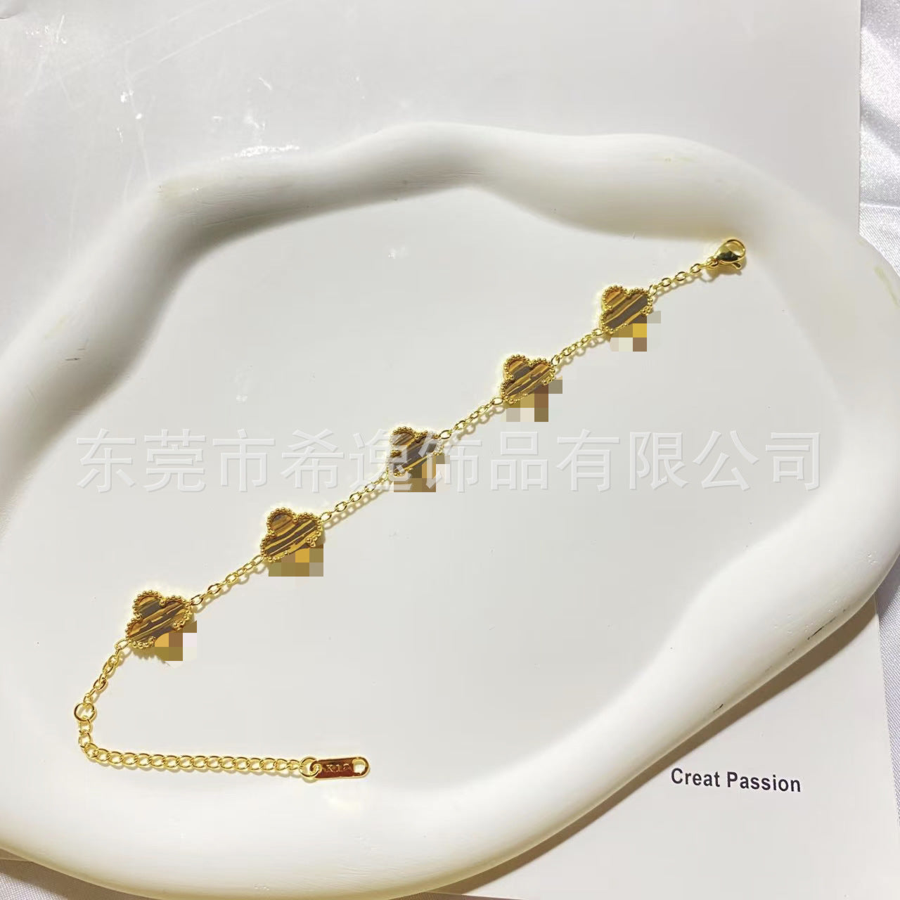 Wholesale Four-Leaf Clover Clover Charm Bracelet 13mm Titanium Steel Electroplated Fashion Jewelry for Women