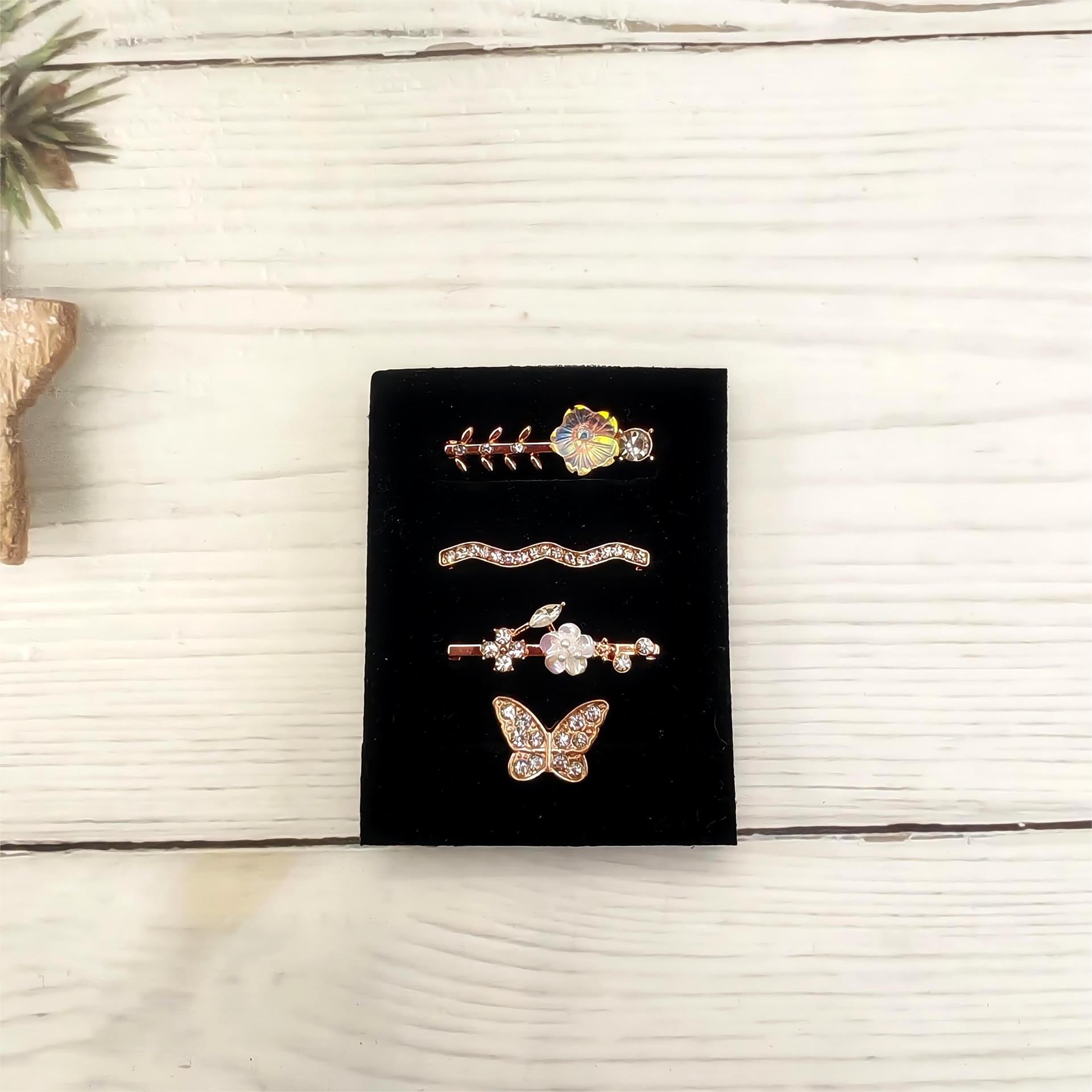 Wholesale Branch and butterfly decorative ring with rhinestone studs - a hot-selling cross-border watch strap accessory,  fashionable and versatile DIY rhinestone set.