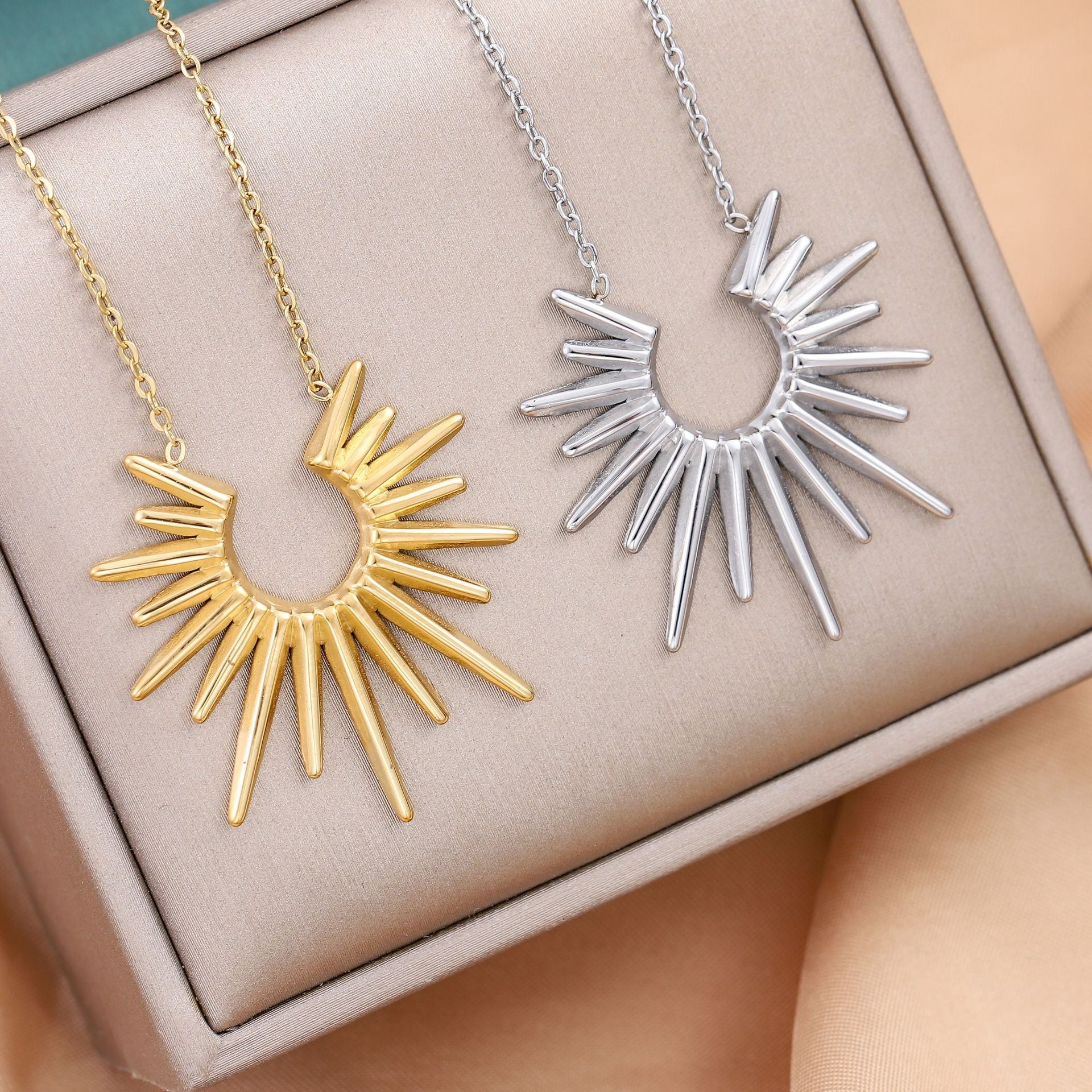 Wholesale Radiation Sunflower Titanium Steel Necklace