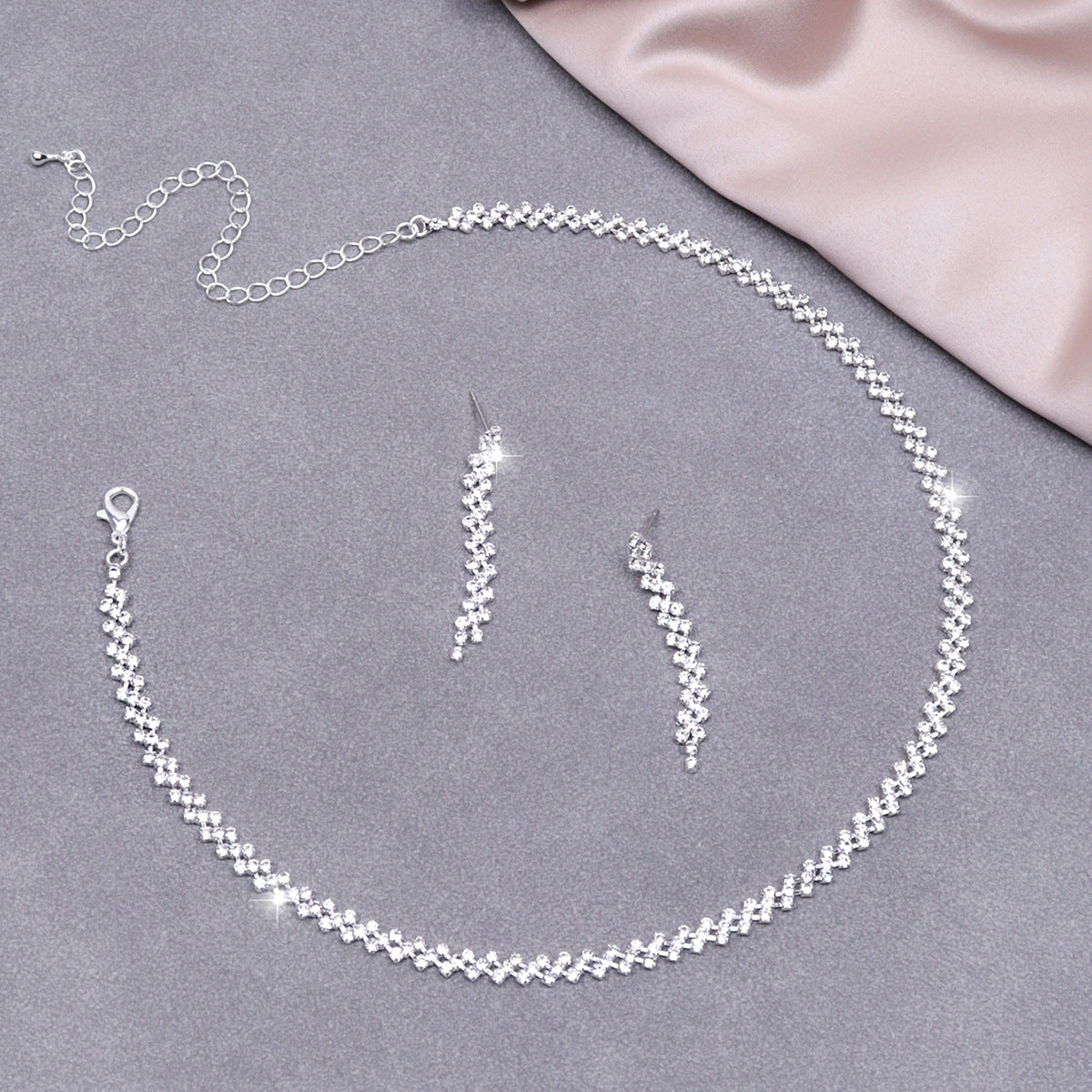 Wholesale  exaggerated necklace exquisite necklace exaggerated earrings set