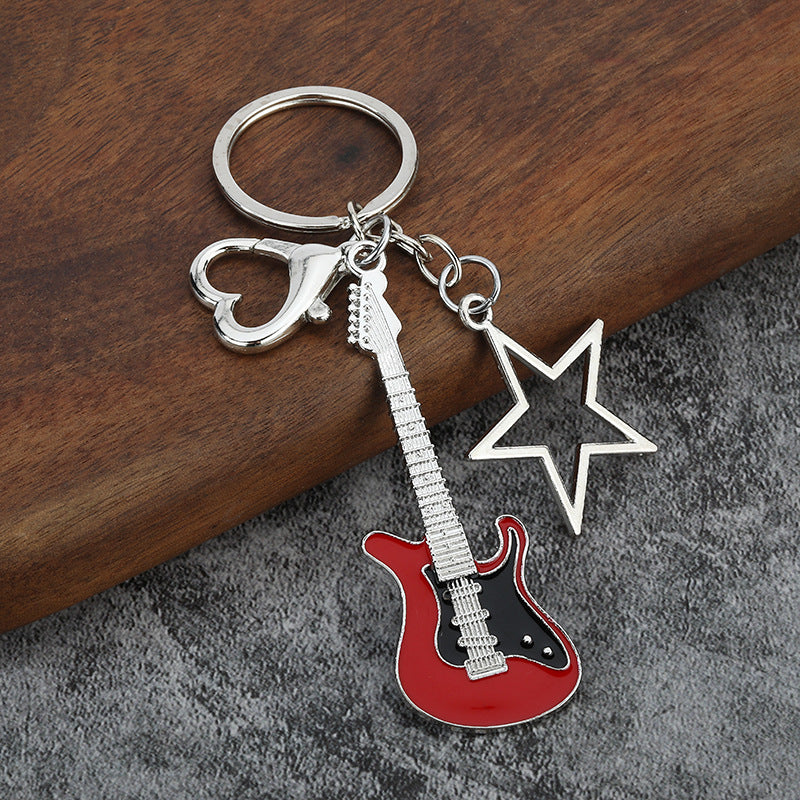 Wholesale Electroplating color-retaining oil-dripping guitar keychain