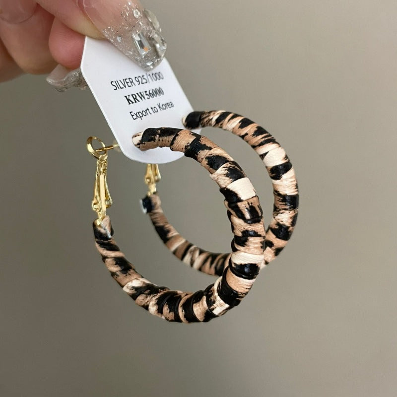 Wholesale  Retro Leopard S925 Silver Needle Geometric Design Earrings