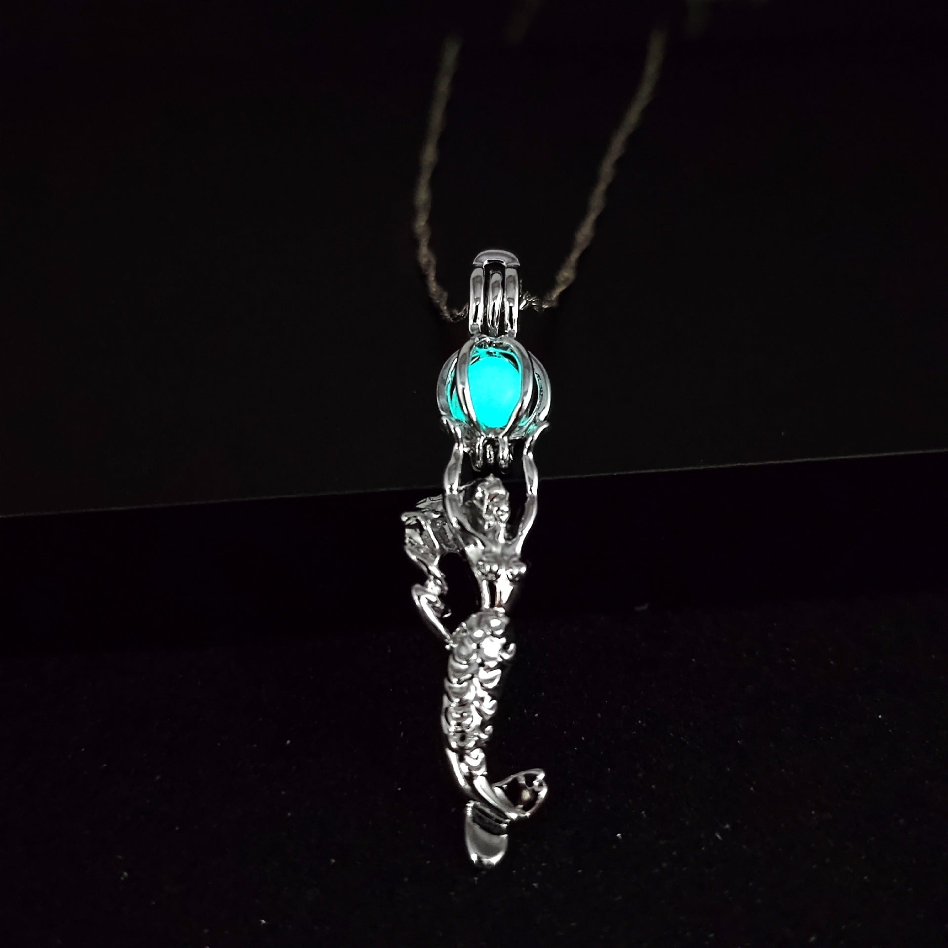 Wholesale  Luminous Hollow Mermaid Necklace