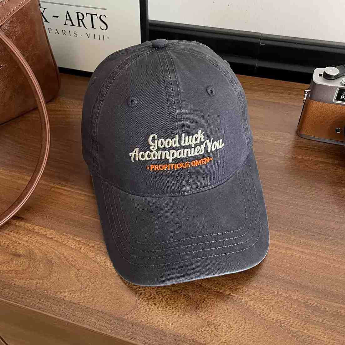 Wholesale Vintage letter embroidered distressed baseball cap hat