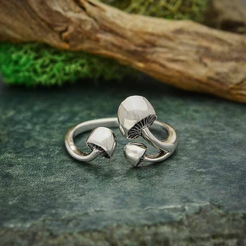 Wholesale  creative mushroom open ring female