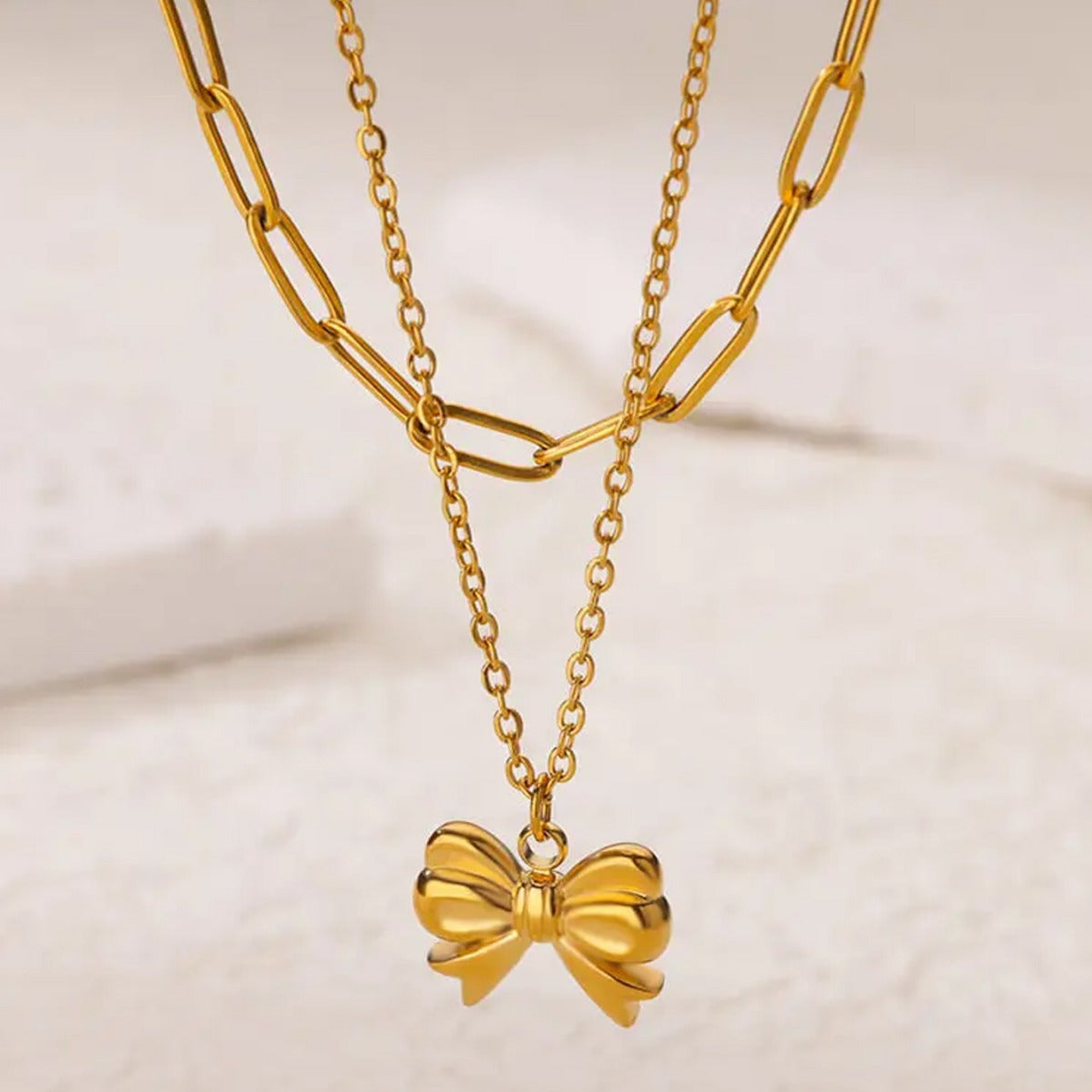 Wholesale  Stainless steel bow chain 18k gold double layer stacked wearing necklace