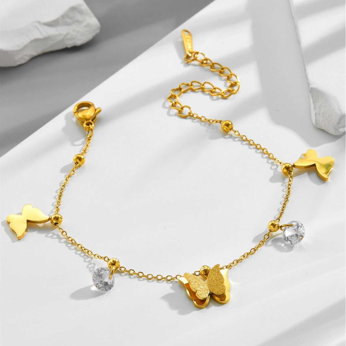 Wholesale frosted three-dimensional butterfly zircon bracelet