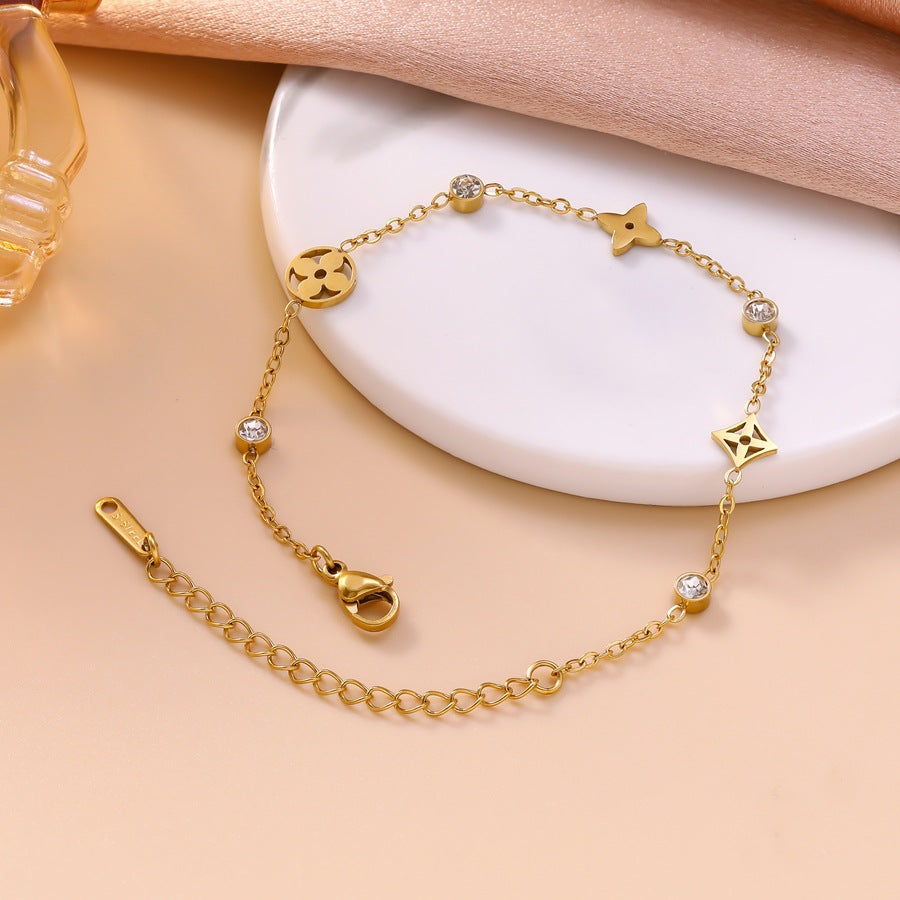 Wholesale Korean Style Minimalist Hollow Four-Leaf Clover Stainless Steel Bracelet with Cubic Zirconia,  Fashion Accessory for Women