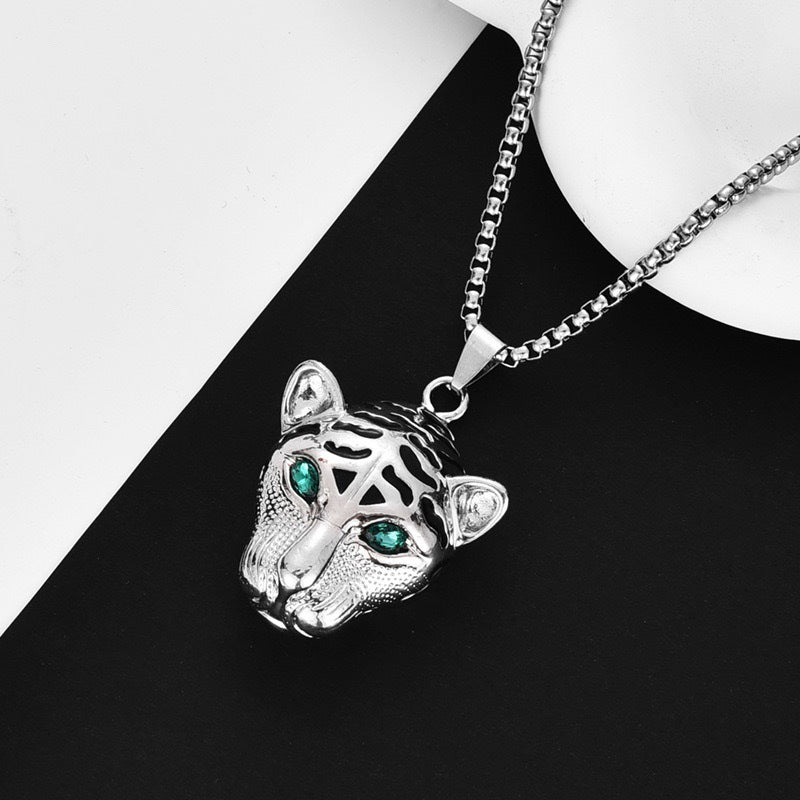 Wholesale Leopard Head Men' s Necklace Zinc Alloy Drip Oil Fashion Accessory Boutique Gift